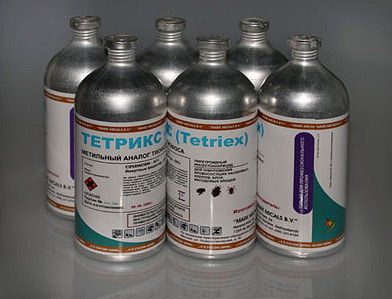 Tetrix is ​​sold in large containers.