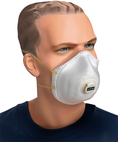 A légzőkészülék segít megvédeni a tüdőt a permetezésétől.