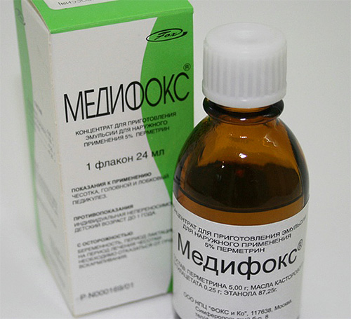 Medifox has a strong insecticide in the composition and should not be used for removing lice in children.