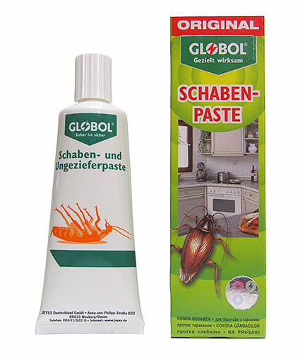 Insecticidal gel from cockroaches Globol